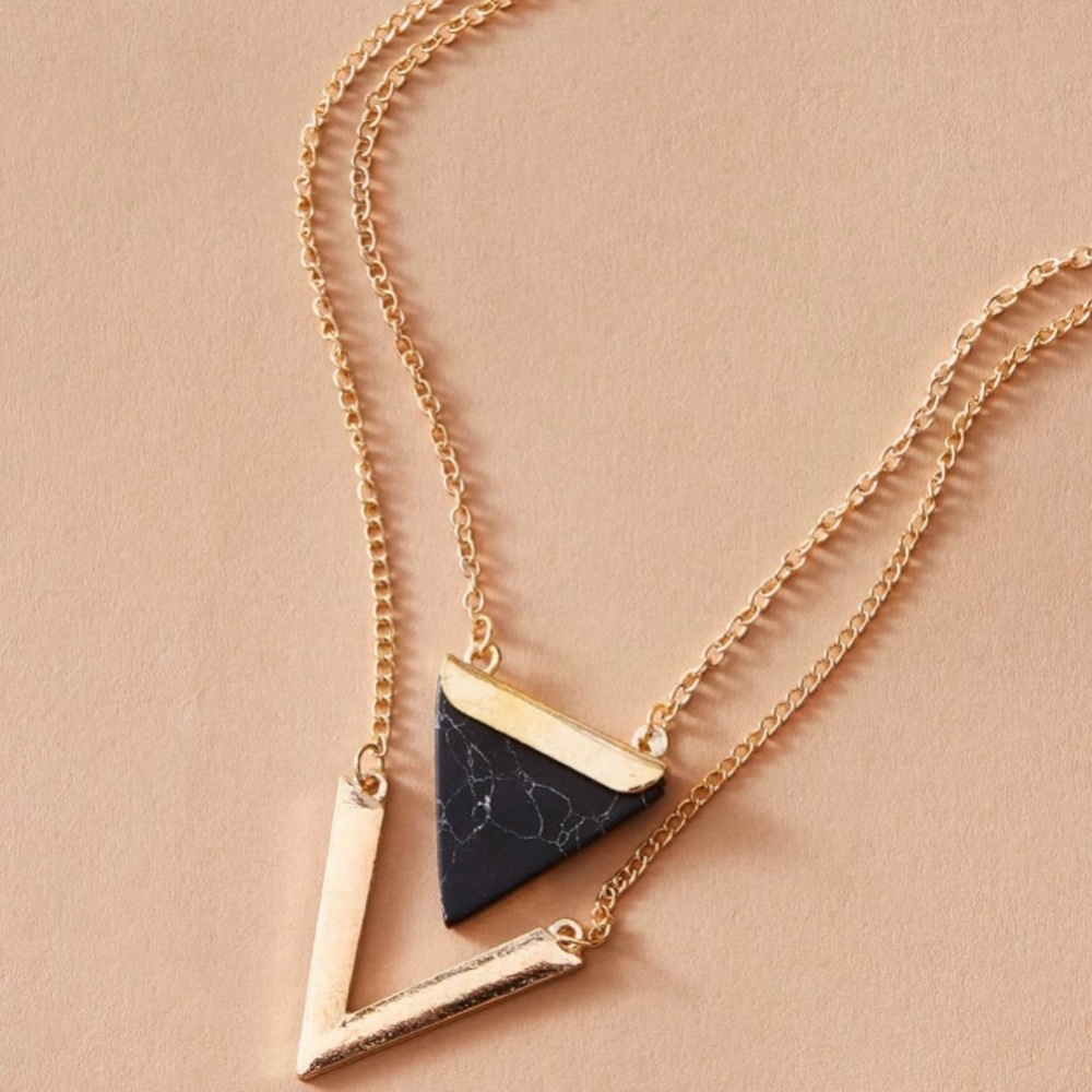 BLACK MARBLE NECKLACE - Picture 2 of 2